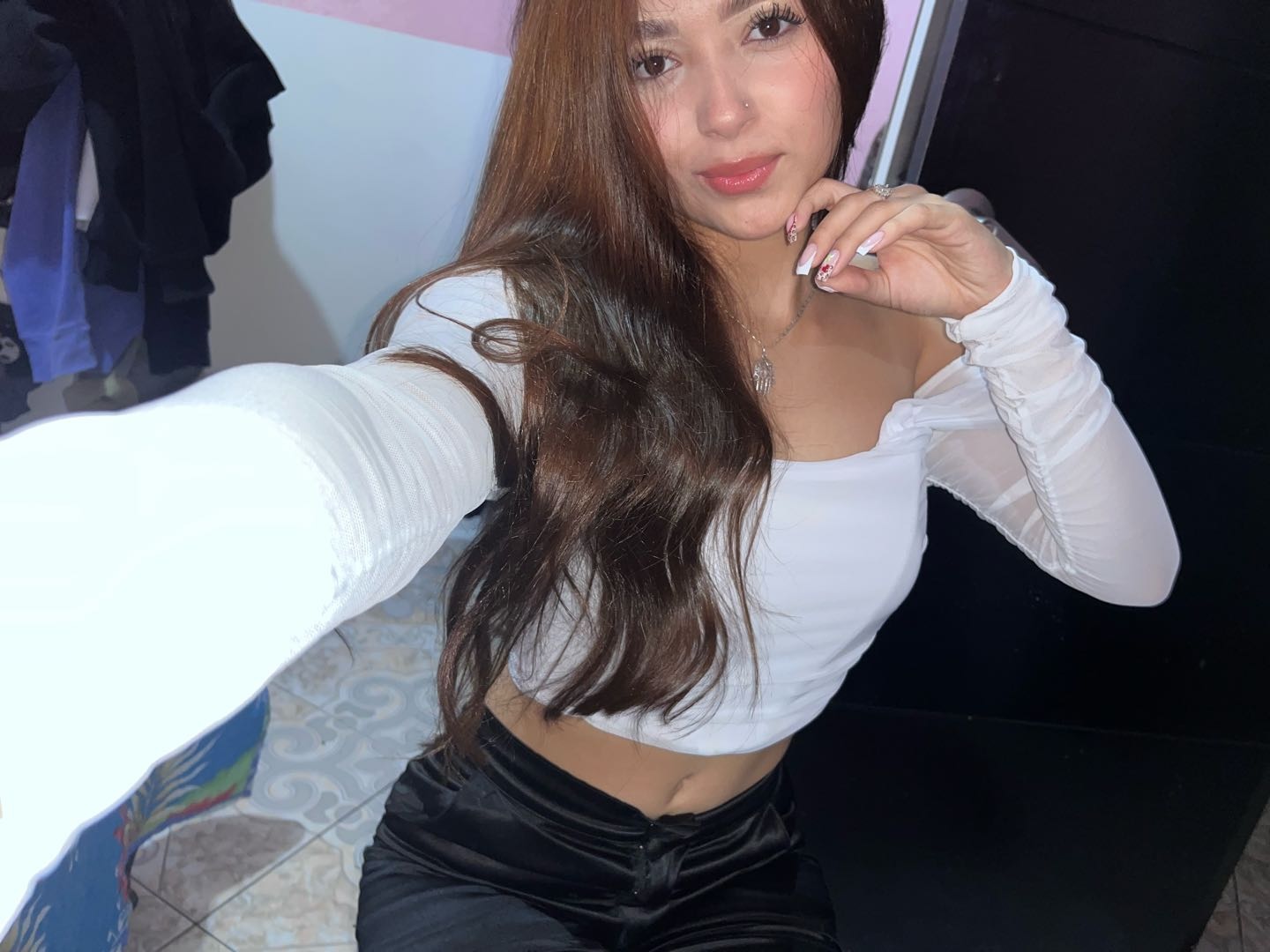 Bri, online for a private video chat