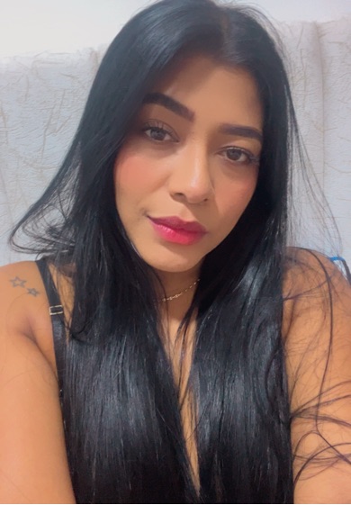 Juanita, popular this week on PinkCam